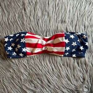 Catalina USA American Flag Bikini Womens Size Medium Red White Blue Swimsuit Top